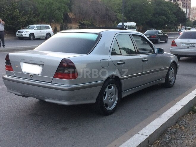 Mercedes C 280 1998, 236,500 km - 2.8 l - Bakı