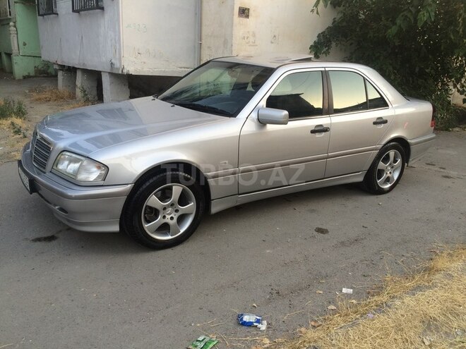 Mercedes C 180 1999, 268,000 km - 1.8 l - Bakı