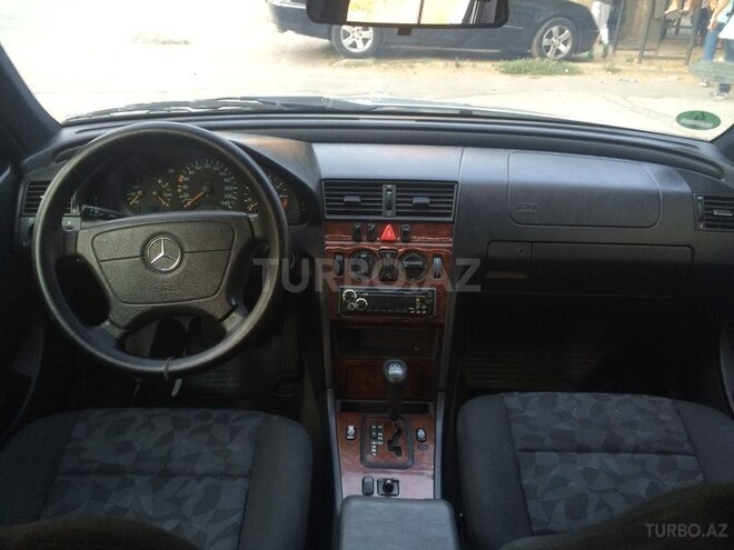 Mercedes C 180 1999, 268,000 km - 1.8 l - Bakı