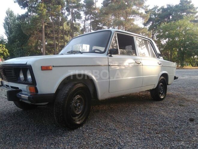 LADA (VAZ) 2107 2000, 25,000 km - 0.2 l - Salyan