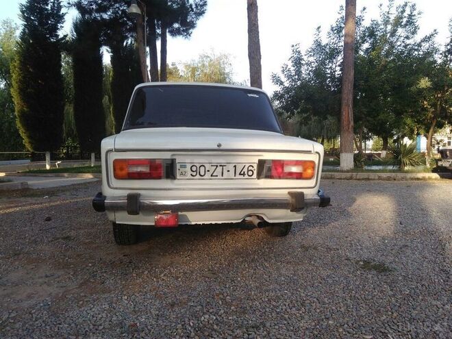 LADA (VAZ) 2107 2000, 25,000 km - 0.2 l - Salyan
