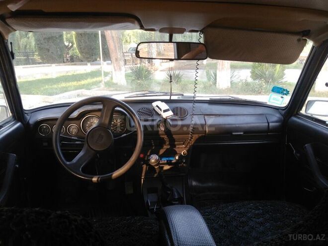 LADA (VAZ) 2107 2000, 25,000 km - 0.2 l - Salyan