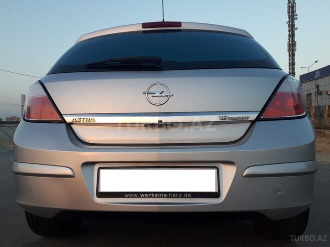 Opel Astra 2005, 203,000 km - 1.6 л - Bakı