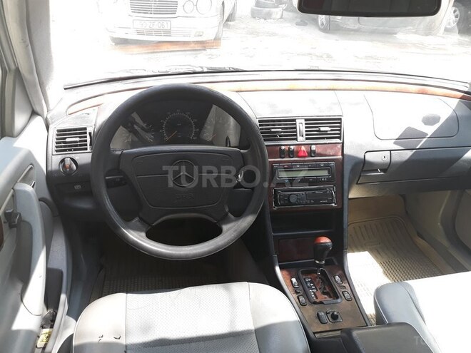 Mercedes C 280 1998, 247,358 km - 2.8 l - Bakı