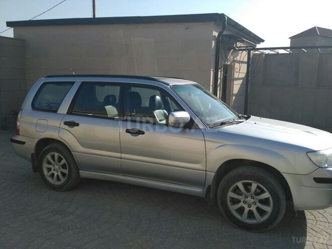 Subaru Forester 2007, 110,000 km - 2.0 л - Bakı