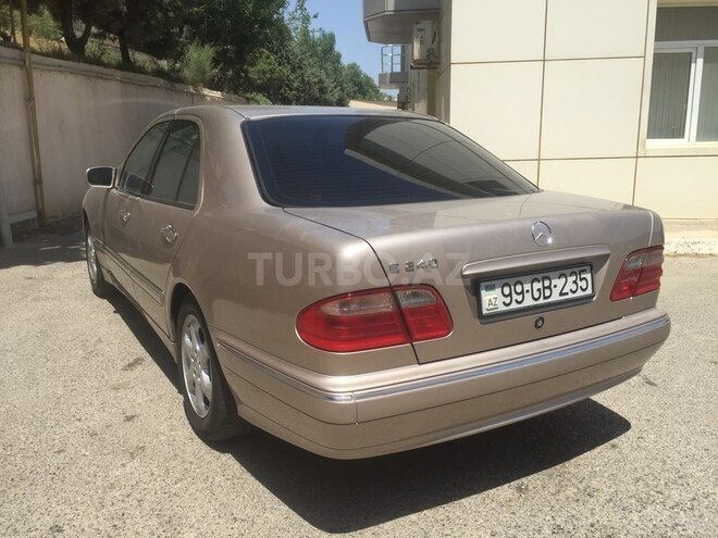 Mercedes E 240 2001, 202,000 km - 2.6 л - Bakı