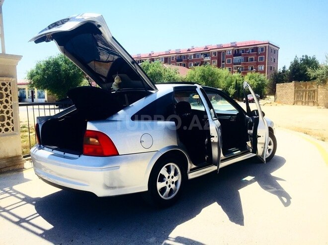 Opel Vectra 2002, 168,000 km - 1.8 l - Bakı