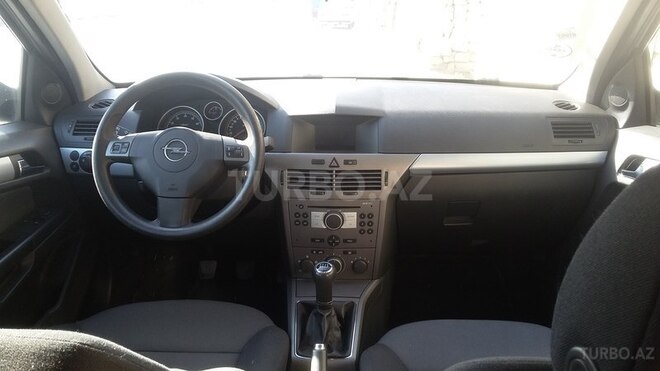 Opel Astra 2006, 163,000 km - 1.4 l - Bakı