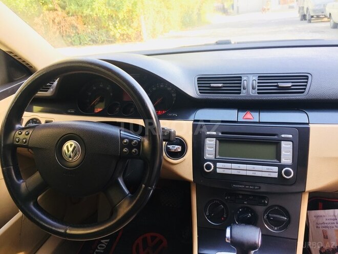 Volkswagen Passat 2005, 190,000 km - 2.0 l - Sumqayıt