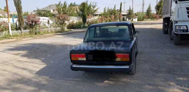 LADA (VAZ) 2107 2002, 236,000 km - 1.6 l - Salyan