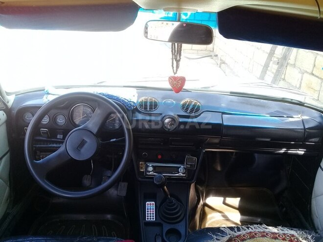 LADA (VAZ) 2106 1989, 390,000 km - 1.3 l - Sabirabad