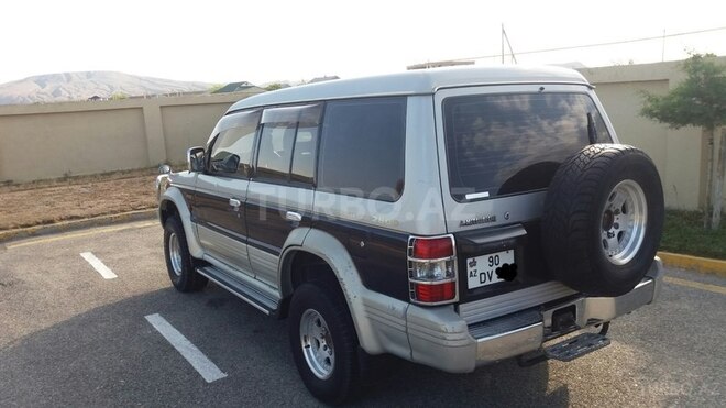 Mitsubishi Pajero 1995, 252,000 km - 2.8 л - Bakı