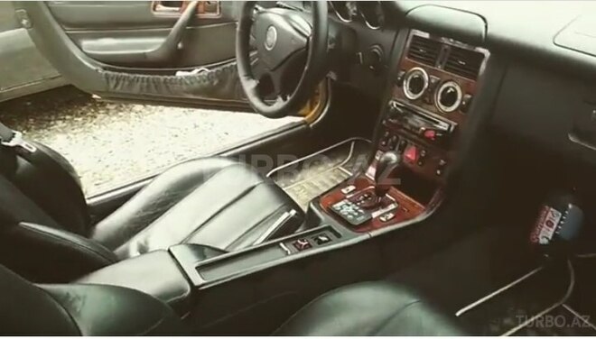 Mercedes SLK 230 2001, 278,000 km - 2.3 л - Bakı