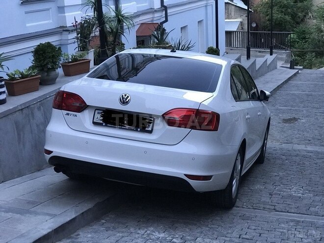 Volkswagen Jetta 2013, 69,500 km - 2.0 l - Bakı