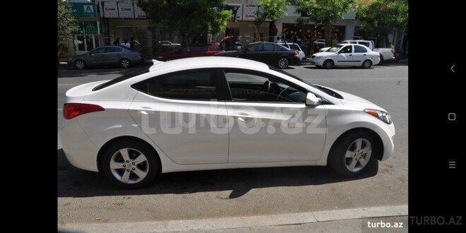 Hyundai Elantra 2013, 35,000 km - 1.8 l - Bakı