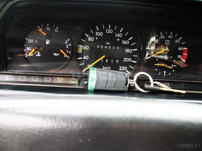 Mercedes 190 1992, 355,320 km - 2.0 l - Lənkəran