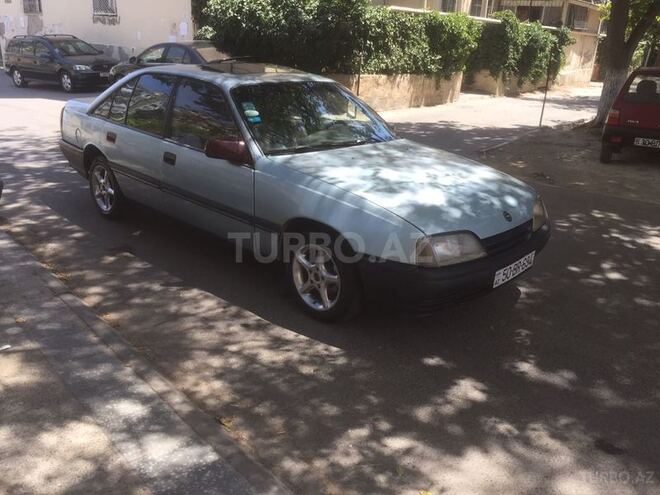 Opel Omega 1987, 197,000 km - 2.0 л - Bakı