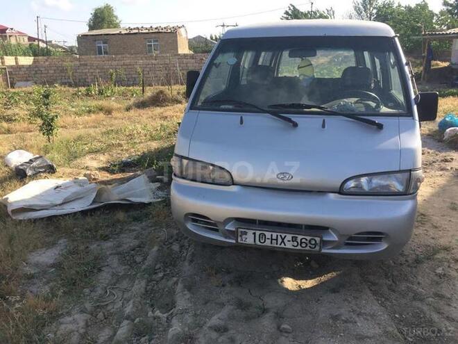 Hyundai H 100 1998, 250,000 km - 2.5 l - Bakı