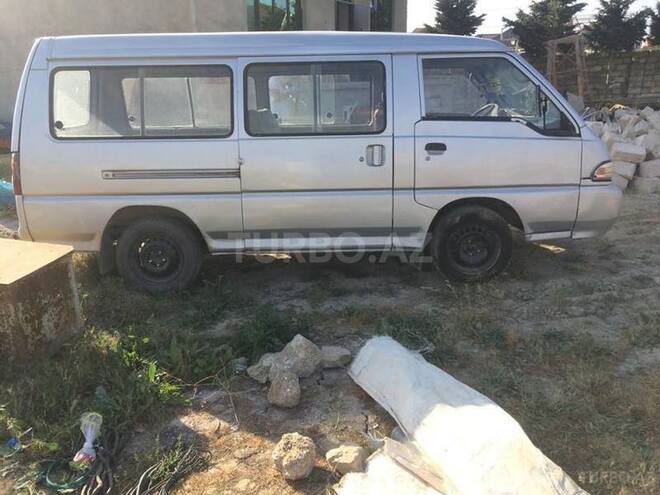 Hyundai H 100 1998, 250,000 km - 2.5 l - Bakı