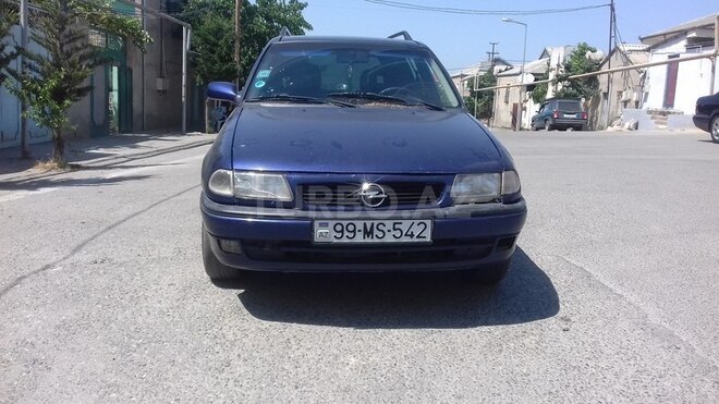 Opel Astra 1996, 240,000 km - 1.6 l - Bakı