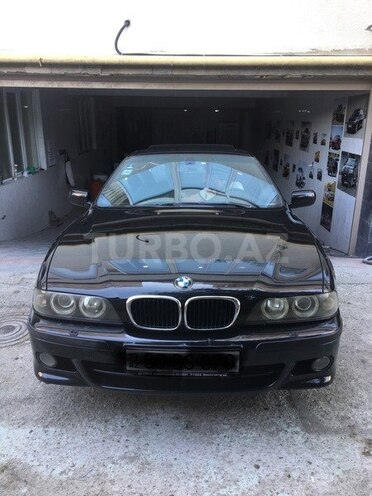 BMW 528 2000, 215,500 km - 2.8 l - Bakı