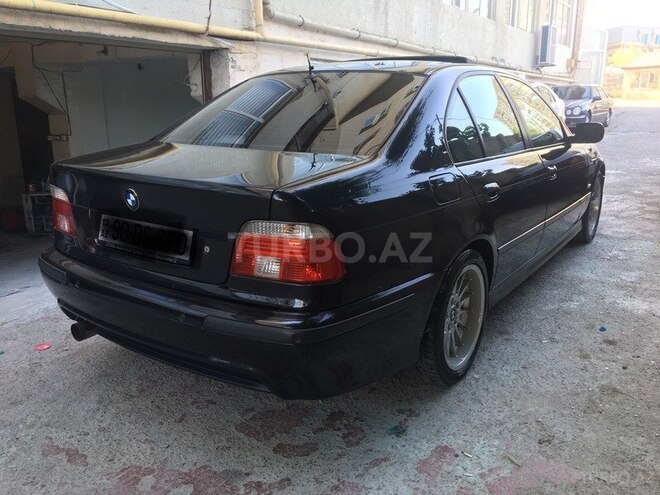 BMW 528 2000, 215,500 km - 2.8 l - Bakı