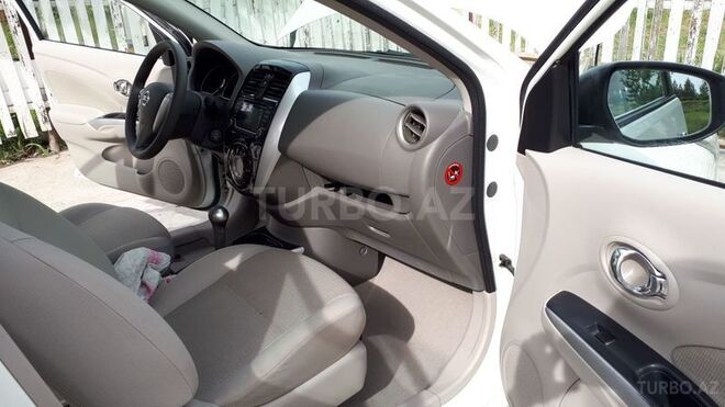 Nissan Sunny 2014, 76,500 km - 1.5 л - Ağsu