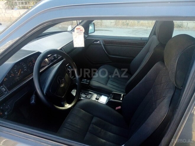 Mercedes E 220 1994, 422,153 km - 2.2 l - Bakı