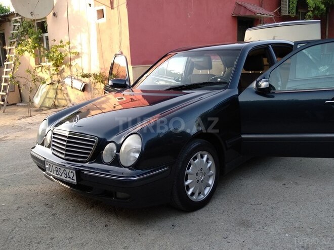 Mercedes E 240 2000, 225,000 km - 2.6 l - Sumqayıt