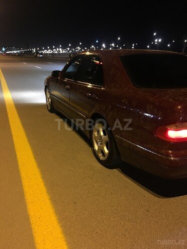 Mercedes E 240 2000, 280,000 km - 0.3 l - Bakı