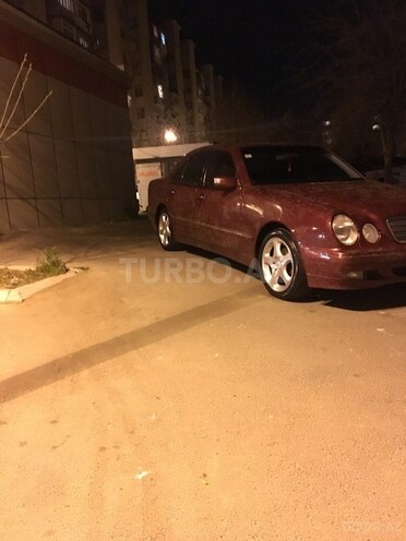 Mercedes E 240 2000, 280,000 km - 0.3 l - Bakı