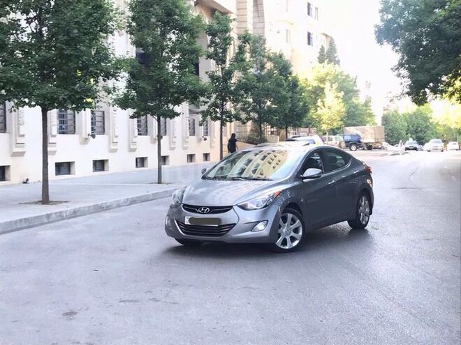 Hyundai Elantra 2012, 81,000 km - 1.8 l - Bakı