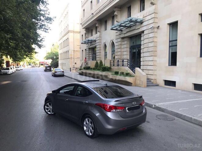 Hyundai Elantra 2012, 81,000 km - 1.8 l - Bakı