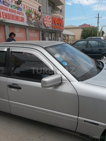 Mercedes C 180 1995, 261,000 km - 1.8 л - Bakı