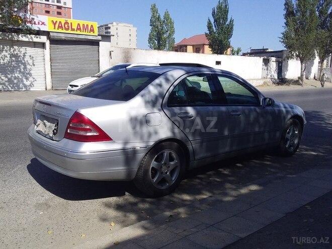 Mercedes C 200 2000, 245,630 km - 2.0 л - Bakı