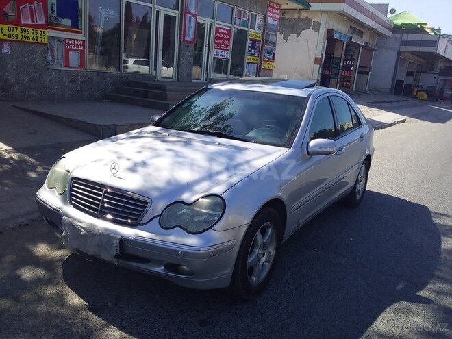 Mercedes C 200 2000, 245,630 km - 2.0 л - Bakı