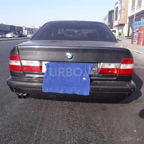 BMW 525 1993, 300,000 km - 2.5 l - Bakı