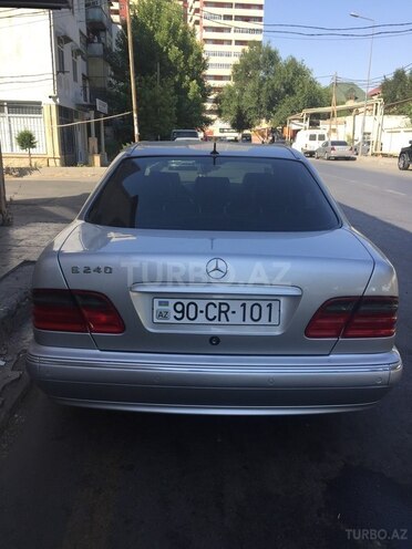 Mercedes E 240 2000, 22,000 km - 2.6 l - Bakı