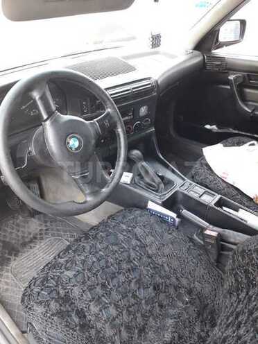 BMW 525 1990, 450,000 km - 2.5 l - Bakı