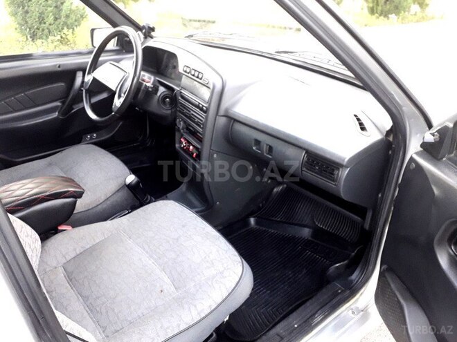 LADA (VAZ) 2115 2007, 283,000 km - 1.6 l - Ucar