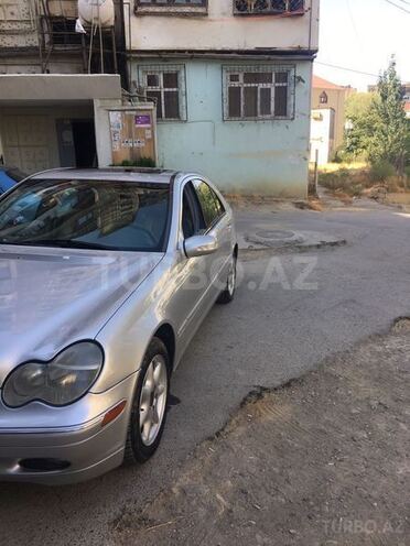 Mercedes C 240 2003, 224,000 km - 2.6 л - Bakı