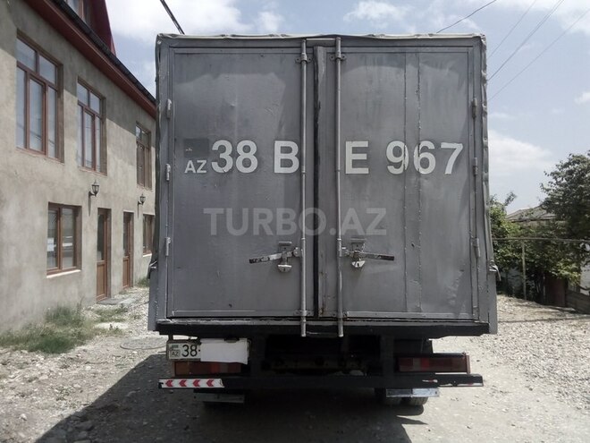 GAZ 330200 2002, 180,000 km - 2.4 l - Quba