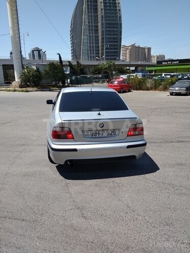 BMW 525 2002, 175,000 km - 2.5 l - Bakı