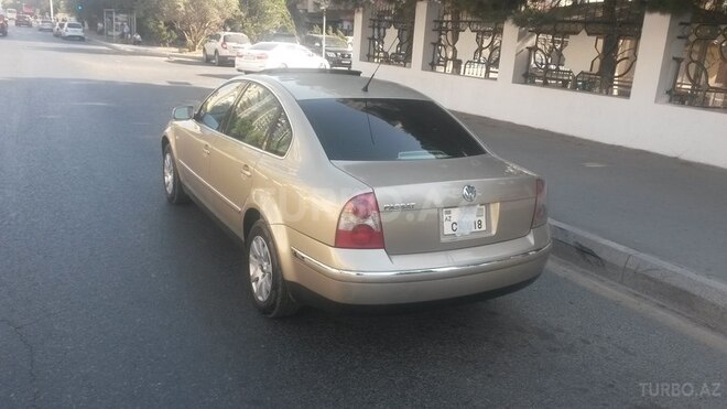 Volkswagen Passat 2002, 218,000 km - 1.8 l - Bakı