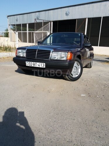 Mercedes 190 1992, 290,000 km - 1.8 л - Bərdə