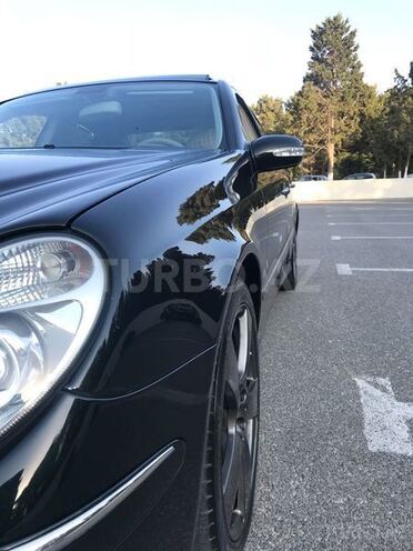 Mercedes E 320 2003, 235,000 km - 3.2 l - Sumqayıt