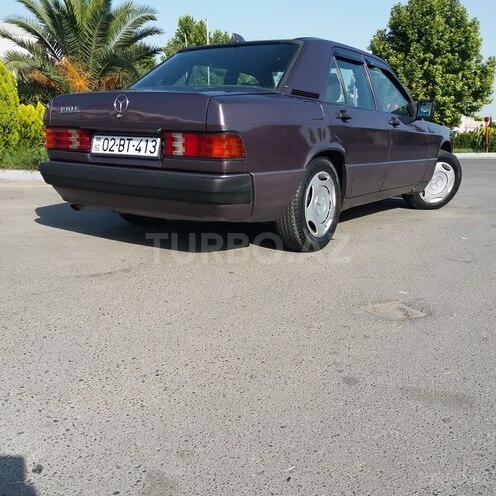 Mercedes 190 1992, 290,000 km - 1.8 л - Bərdə