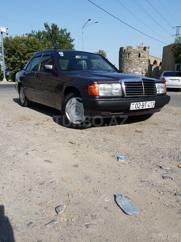 Mercedes 190 1992, 290,000 km - 1.8 л - Bərdə