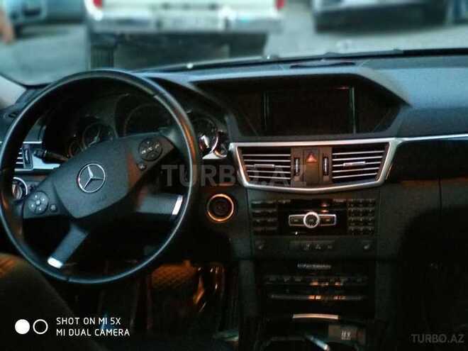 Mercedes E 200 2011, 129,000 km - 1.8 l - Bakı
