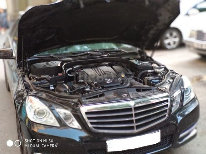 Mercedes E 200 2011, 129,000 km - 1.8 l - Bakı